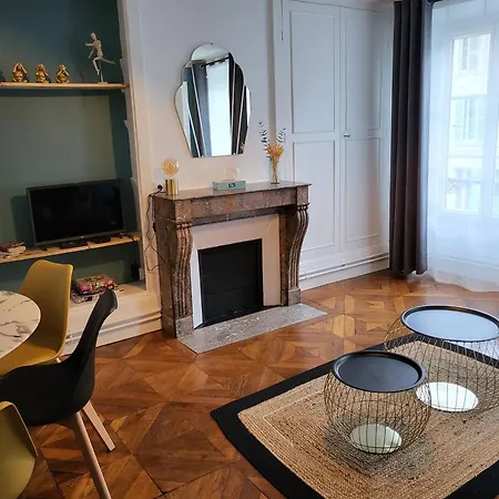 Cosy Centre Fontainebleau